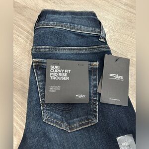 Silver Jean Suki Curvy Fit Bermuda